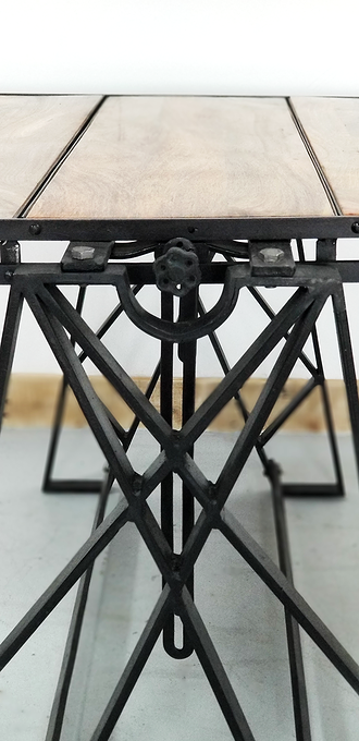 Convertible Table