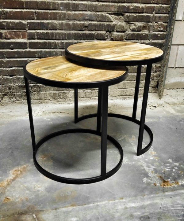 round coffee tables